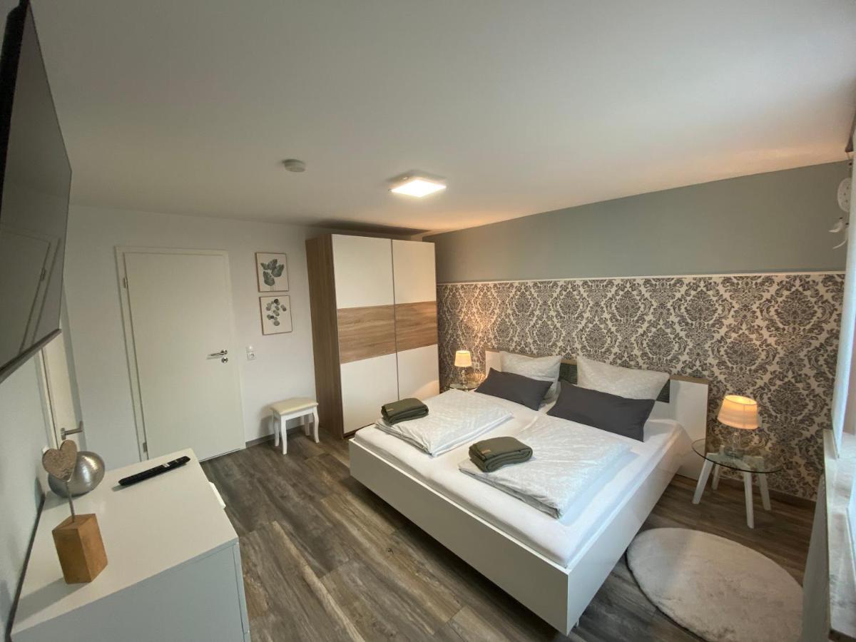 Ferienwohnung Oxana Im Naturpark Fichtelgebirge Schonwald  外观 照片