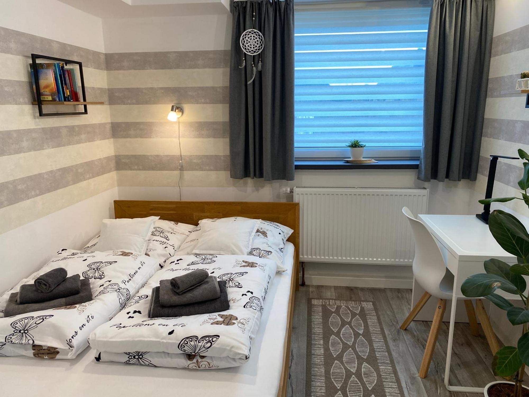 Ferienwohnung Oxana Im Naturpark Fichtelgebirge Schonwald  外观 照片